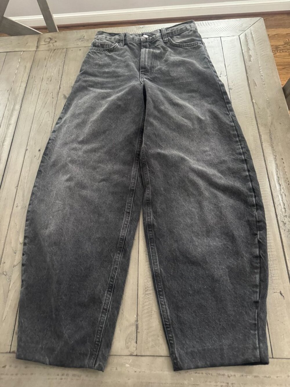 ZARA Barrel Mid-Rise Jeans Black Size 0 - Picture 2 of 3